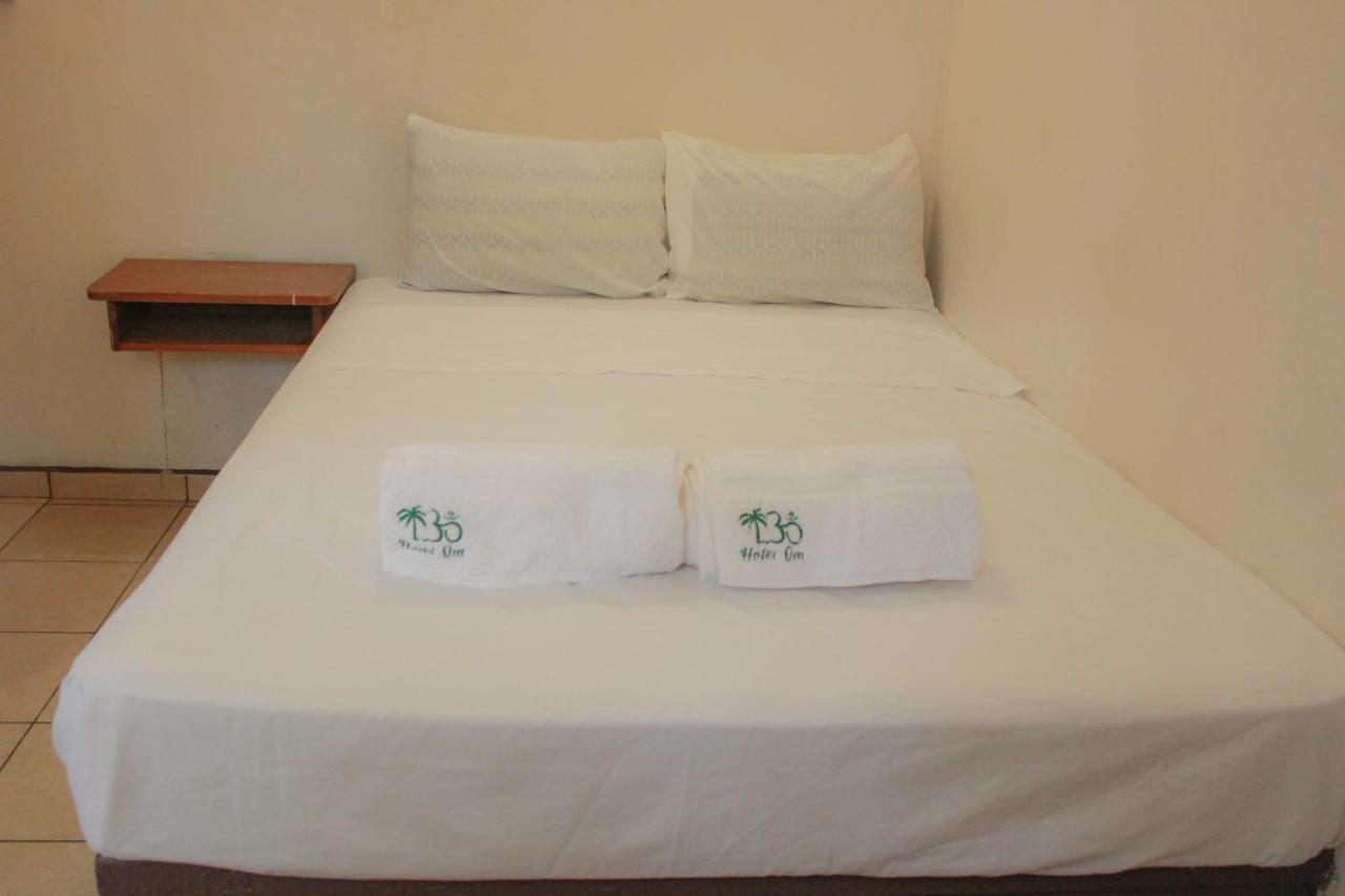 Hotel Om Downtown Santa Cruz Huatulco Esterno foto