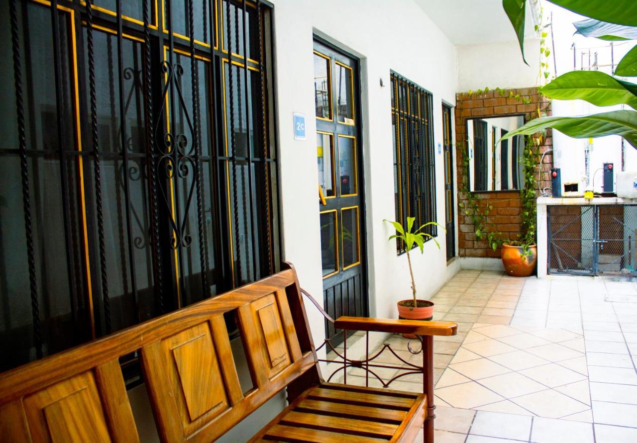 Hotel Om Downtown Santa Cruz Huatulco Esterno foto